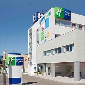 Отель Express By Ihg