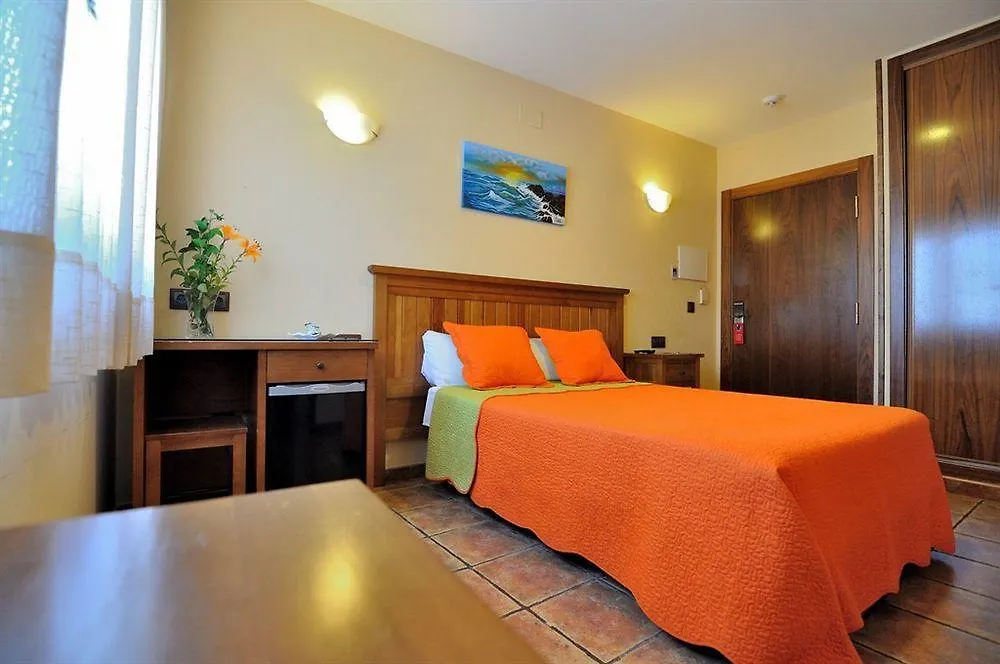 Hotel Medina De Toledo 3*,  Spain